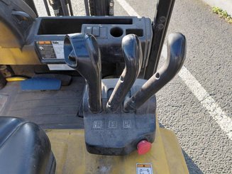 Трехопорные погрузчики Yale ERP18VTL