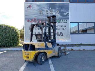 Четырехопорные погрузчики Yale GDP35VX