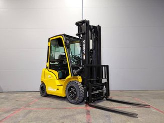 Четырехопорные погрузчики Hangcha XE25i ( CPD25-XEY2HA-SI )
