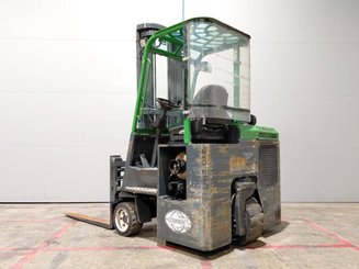 Четырехходовый вилочный погрузчик Combilift COMBI CB2500